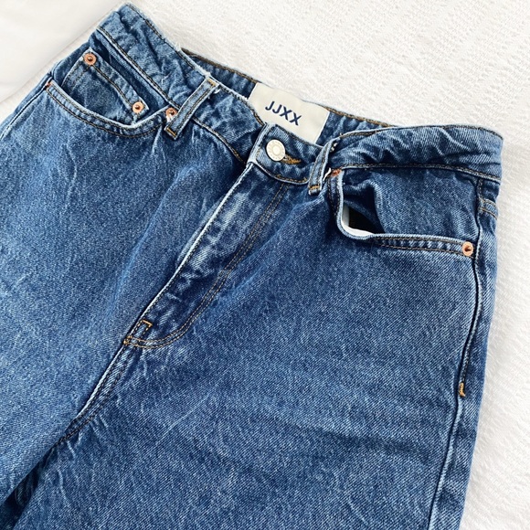 Hudson’s Bay JJXX Mom High Waist Jeans, Medium Wash - Size 27/32 - Picture 6 of 11